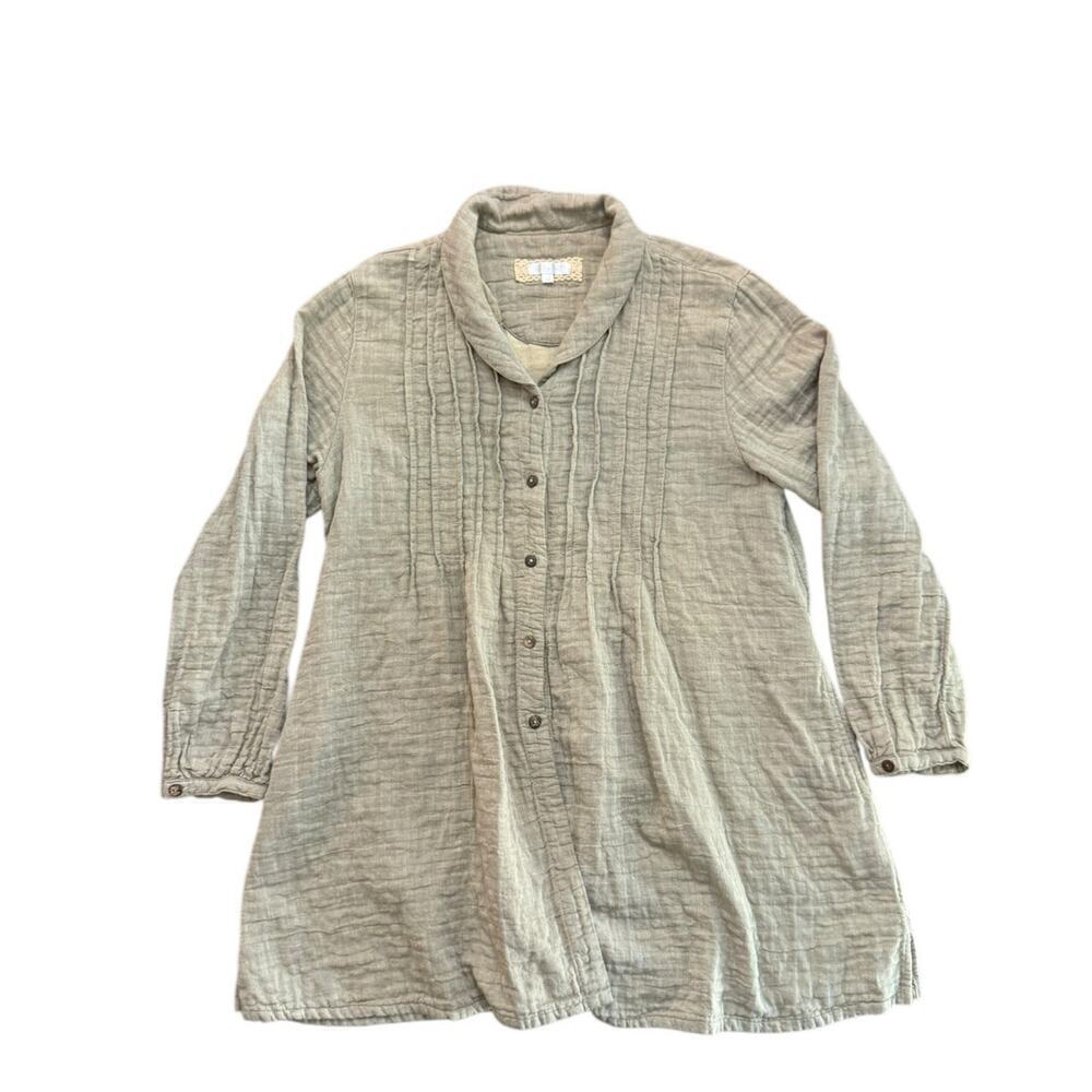 Kleen Women's Beige tan Long Sleeves Button Down Shirt Size Medium